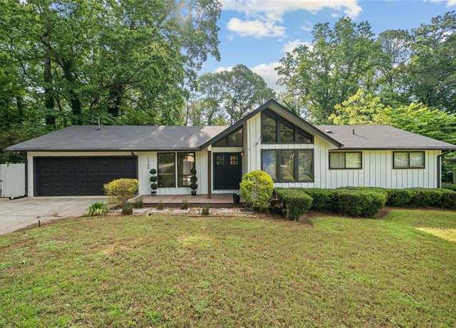 Property at 1759 Kimberly Dr SW, Marietta, GA 30008, 3 beds, 2 baths