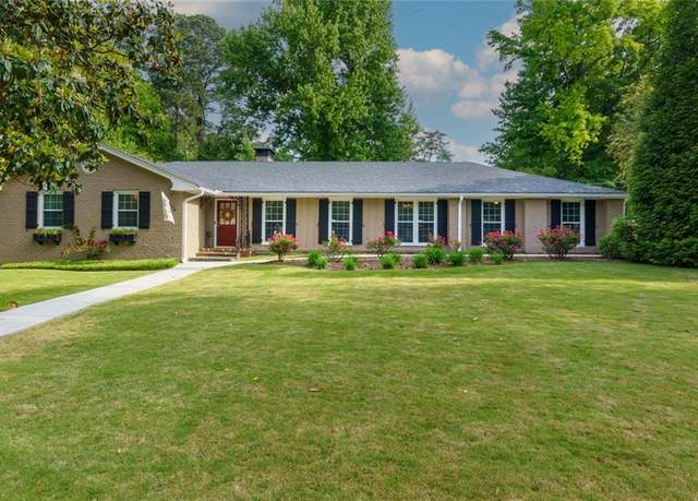Property at 690 Glenforest Rd, Sandy Springs, GA 30328, 4 beds, 2 baths