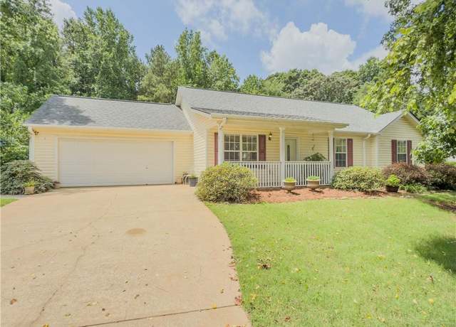 Property at 851 Jay Bird Ln, Winder, GA 30680, 3 beds, 2 baths