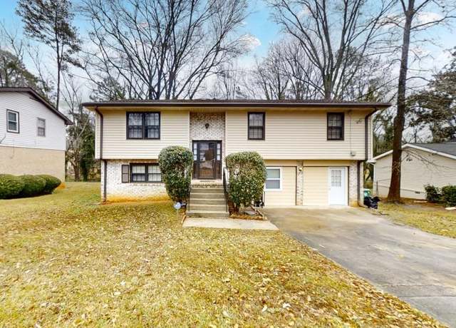 Property at 2284 Emerald Springs Dr, Decatur, GA 30035, 9 beds, 3 baths