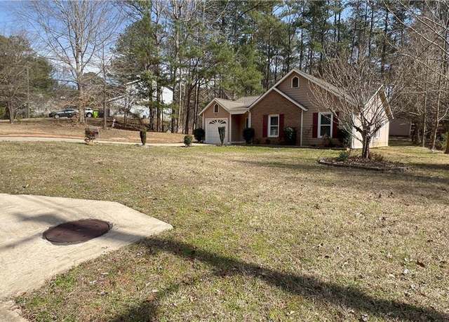 Property at 5947 Rock Rd, Union City, GA 30291, 3 beds, 2 baths