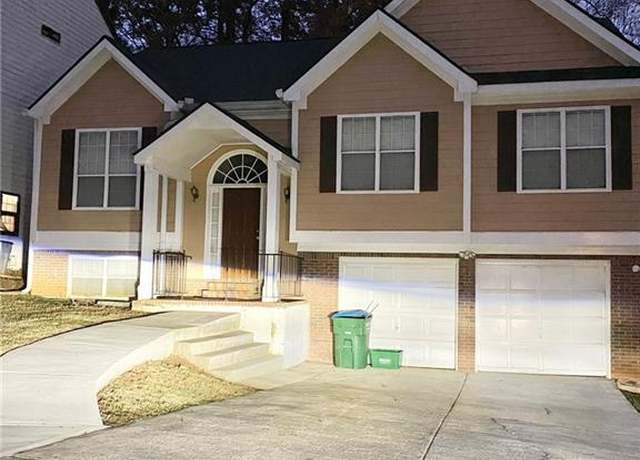 Property at 6922 Magnolia Park Dr, Norcross, GA 30093, 5 beds, 3 baths