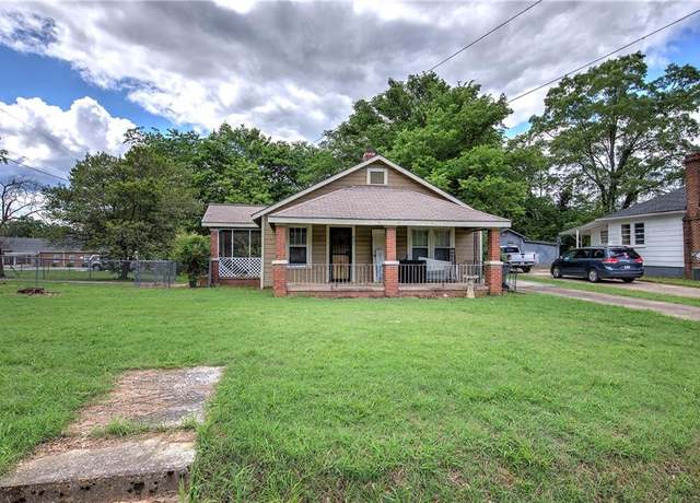 Property at 1116 Brooks St, Cedartown, GA 30125, 3 beds, 1 bath