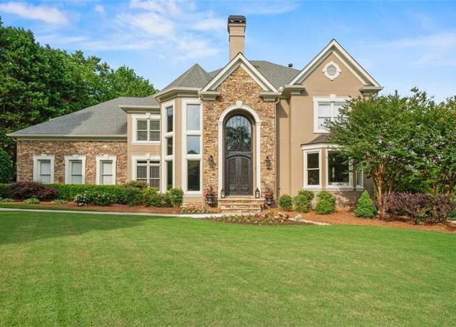 Property at 7025 Kettering Ln, Suwanee, GA 30024, 6 beds, 5.5 baths