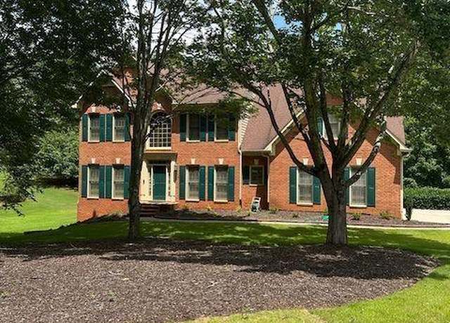 Property at 2020 Ridge Gate Drive Dr, Cumming, GA 30041, 4 beds, 3 baths