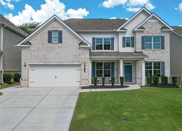 Property at 3222 Long Creek Dr, Buford, GA 30519, 4 beds, 3 baths