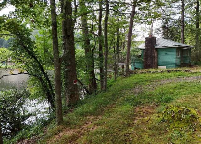Property at 115 Twin Mountain Lake Cir, Talking Rock, GA 30175, 2 beds, 1 bath