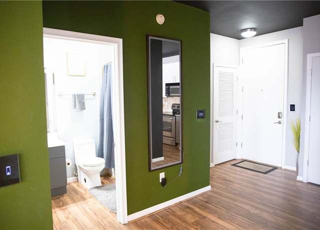 Property at 898 Oak St SW #1410, Atlanta, GA 30310, 2 beds, 2 baths