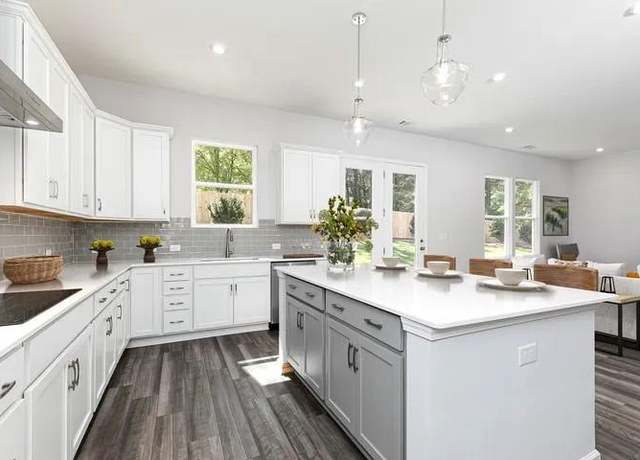 Property at 2551 Line Dr, Lawrenceville, GA 30043, 4 beds, 2.5 baths