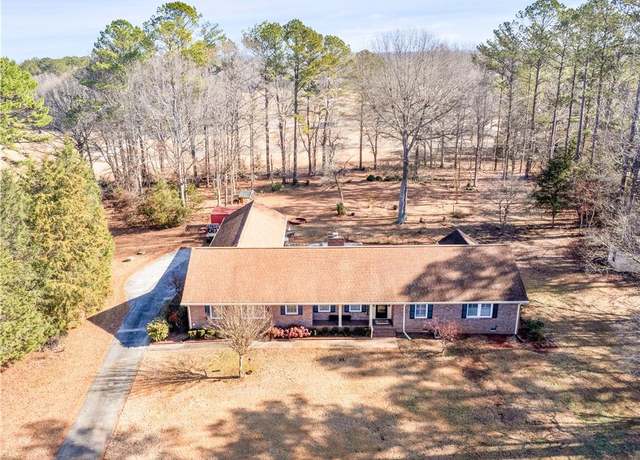 Property at 889 Stillbrook Dr, Monroe, GA 30655, 3 beds, 2.5 baths