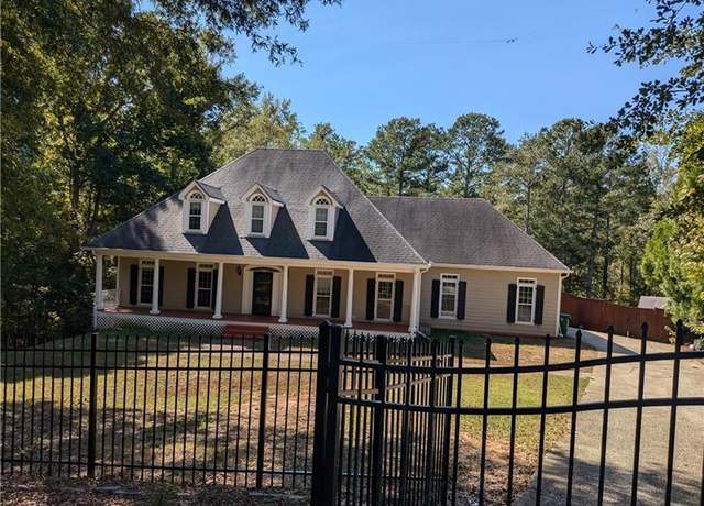 Property at 4401 Riverlake Way, Snellville, GA 30039, 4 beds, 4.5 baths