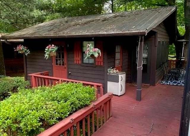 Property at 407 Hidden Valley Rd, Cleveland, GA 30528, 1 bed, 1 bath
