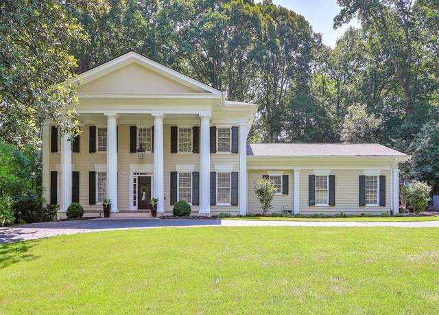 Property at 575 Valley Hall Dr, Sandy Springs, GA 30350, 6 beds, 5.5 baths