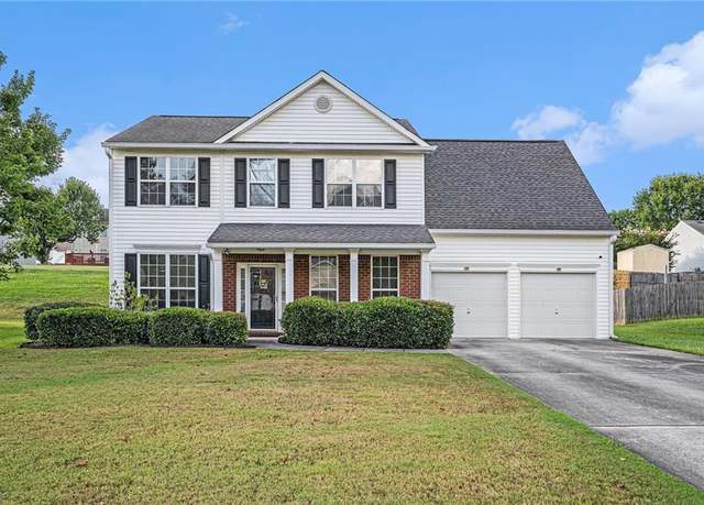 Property at 10897 Paladin Dr, Hampton, GA 30228, 4 beds, 2.5 baths