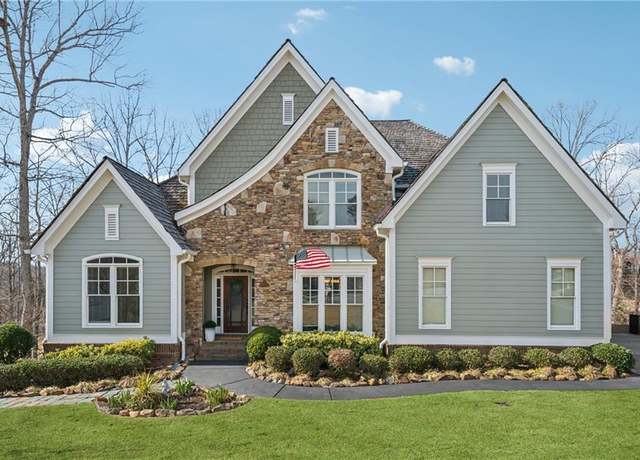 Property at 45 Fieldstone Ct E, Dawsonville, GA 30534, 6 beds, 5.5 baths