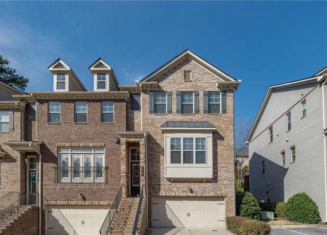 Property at 1384 Doublegate Dr, Brookhaven, GA 30319, 3 beds, 3.5 baths