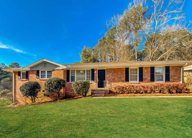 Property at 6575 Wendell Cir, Morrow, GA 30260, 3 beds, 1.5 baths