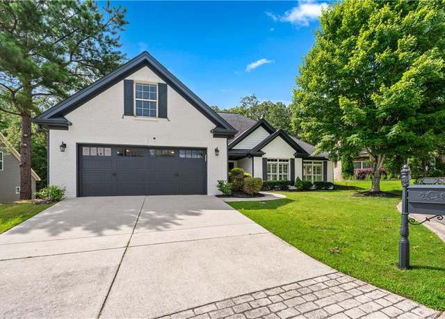 Property at 2728 Limestone, Gainesville, GA 30501, 4 beds, 2.5 baths