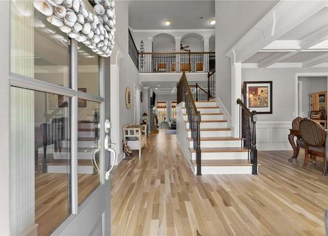 Property at 1351 Ashbury Park Dr, Hoschton, GA 30548, 5 beds, 4 baths