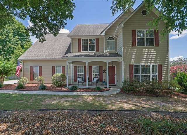 Property at 8815 Creekstone Pl, Gainesville, GA 30506, 4 beds, 2.5 baths