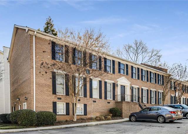 Property at 1101 Collier Rd NW Unit R3, Atlanta, GA 30318, 2 beds, 2 baths