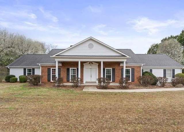 Property at 349 Asa Moseley Rd, Stockbridge, GA 30281, 3 beds, 2 baths