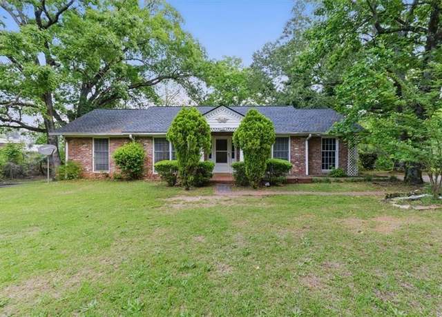 Property at 2105 Rockmart Rd SE, Rome, GA 30161, 4 beds, 3 baths