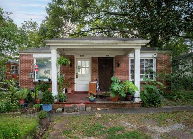Property at 1336 Sharon St, Atlanta, GA 30314, 4 beds, 2 baths
