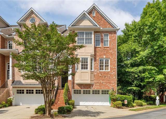 Property at 1028 Emory Parc Pl, Decatur, GA 30033, 3 beds, 3.5 baths