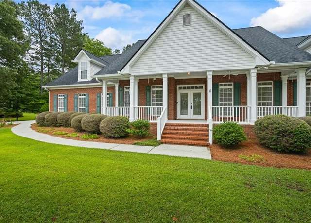Property at 1253 Oakwood Pl, Loganville, GA 30052, 3 beds, 4 baths