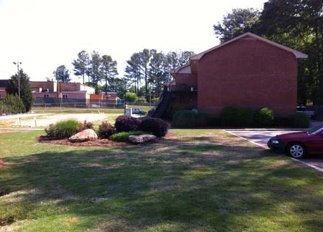 Property at 2400 N Beverly Hills Dr, Chamblee, GA 30341, 16 beds, 8 baths