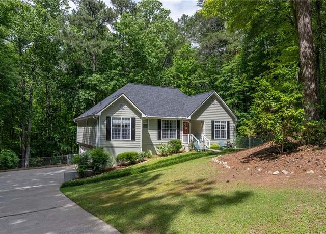 Property at 1737 Mount Berry Dr, Douglasville, GA 30135, 3 beds, 3 baths
