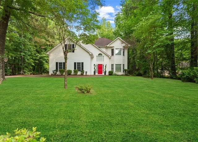 Property at 76 Barrington Farms Pkwy, Sharpsburg, GA 30277, 4 beds, 2.5 baths