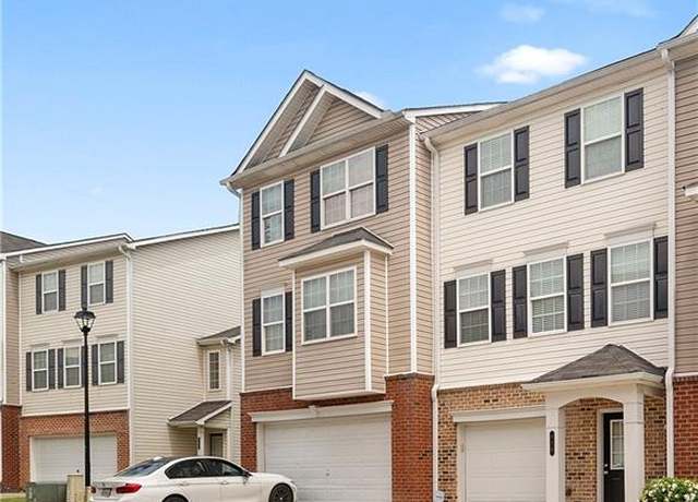 Property at 920 Society Cir SW, Atlanta, GA 30331, 3 beds, 3.5 baths