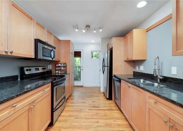 Property at 2023 Oakview Rd SE #216, Atlanta, GA 30317, 1 bed, 1 bath