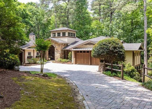 Property at 4421 Paradise Cir, Vinings, GA 30339, 5 beds, 5 baths
