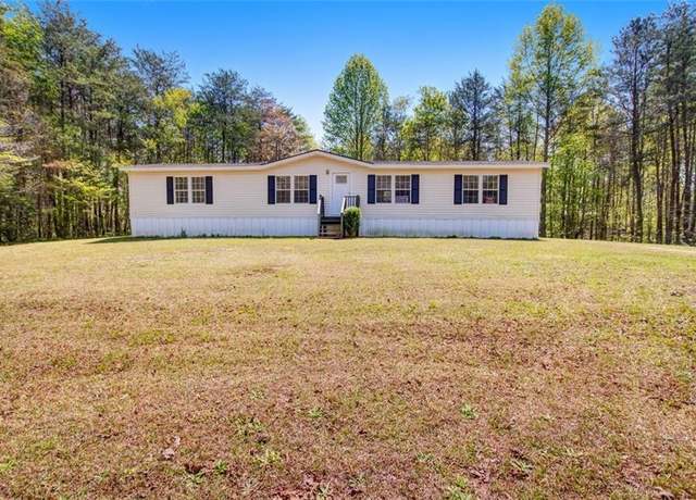 Property at 190 Rivendell Rd, Clarkesville, GA 30523, 3 beds, 3 baths