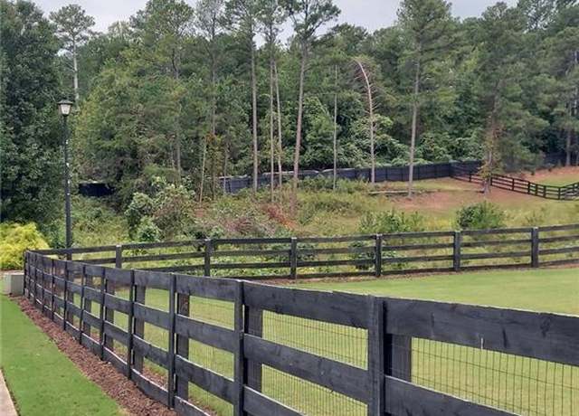 Property at 8365 Berringer Pt, Gainesville, GA 30506