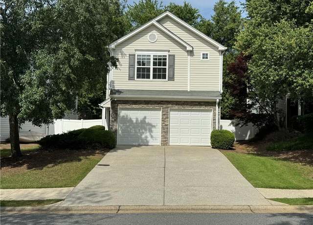 Property at 143 Ilex Dr, Canton, GA 30114, 3 beds, 2.5 baths