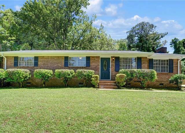Property at 606 Evergreen Dr, Woodstock, GA 30188, 3 beds, 2 baths
