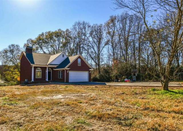 Property at 4239 Mangum Mill Rd, Gainesville, GA 30507, 3 beds, 2.5 baths