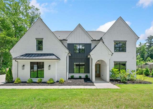 Property at 103 Maddox Rd, Buford, GA 30518, 6 beds, 4.5 baths
