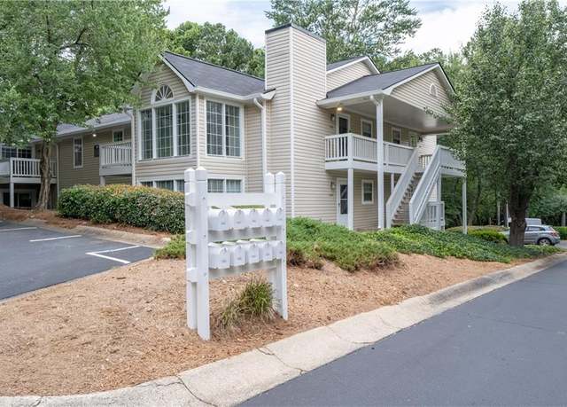 Property at 1910 Countryside Pl SE, Smyrna, GA 30080, 2 beds, 1 bath