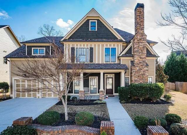 Property at 255 Lily Cove Dr, Loganville, GA 30052, 4 beds, 3.5 baths