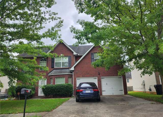 Property at 101 Woburn St, Jonesboro, GA 30238, 4 beds, 2.5 baths