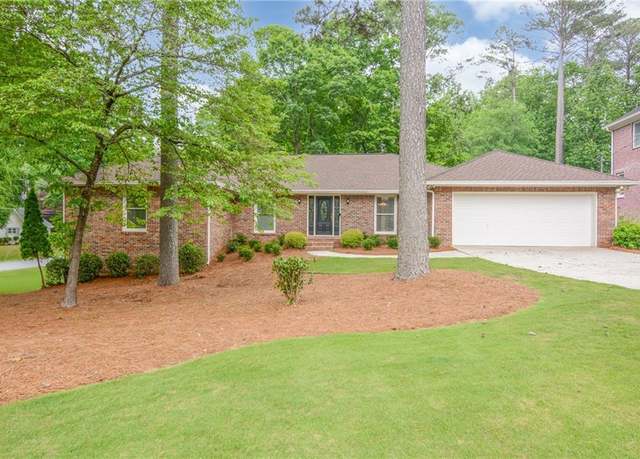 Property at 4187 Volley Ln, Peachtree Corners, GA 30092, 5 beds, 4.5 baths