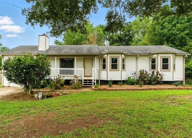 Property at 535 Hart Rd, Dallas, GA 30157, 3 beds, 2 baths