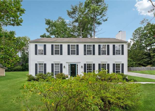 Property at 2878 Clearbrook Dr, Marietta, GA 30068, 4 beds, 2.5 baths