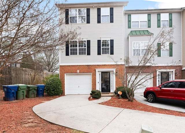 Property at 700 Celeste Ln SW, Atlanta, GA 30331, 4 beds, 3.5 baths