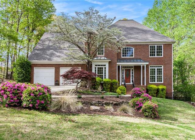 Property at 5145 Southlake Dr, Alpharetta, GA 30005, 6 beds, 5 baths